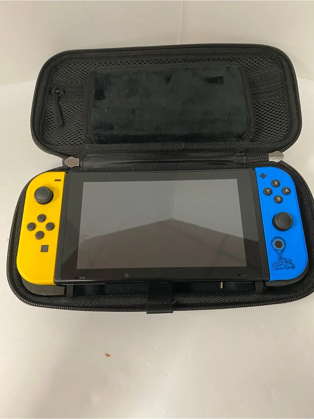 Nintendo Switch Fortnite wildcat bundle Inside of a Deadpool wolverine Hardcase